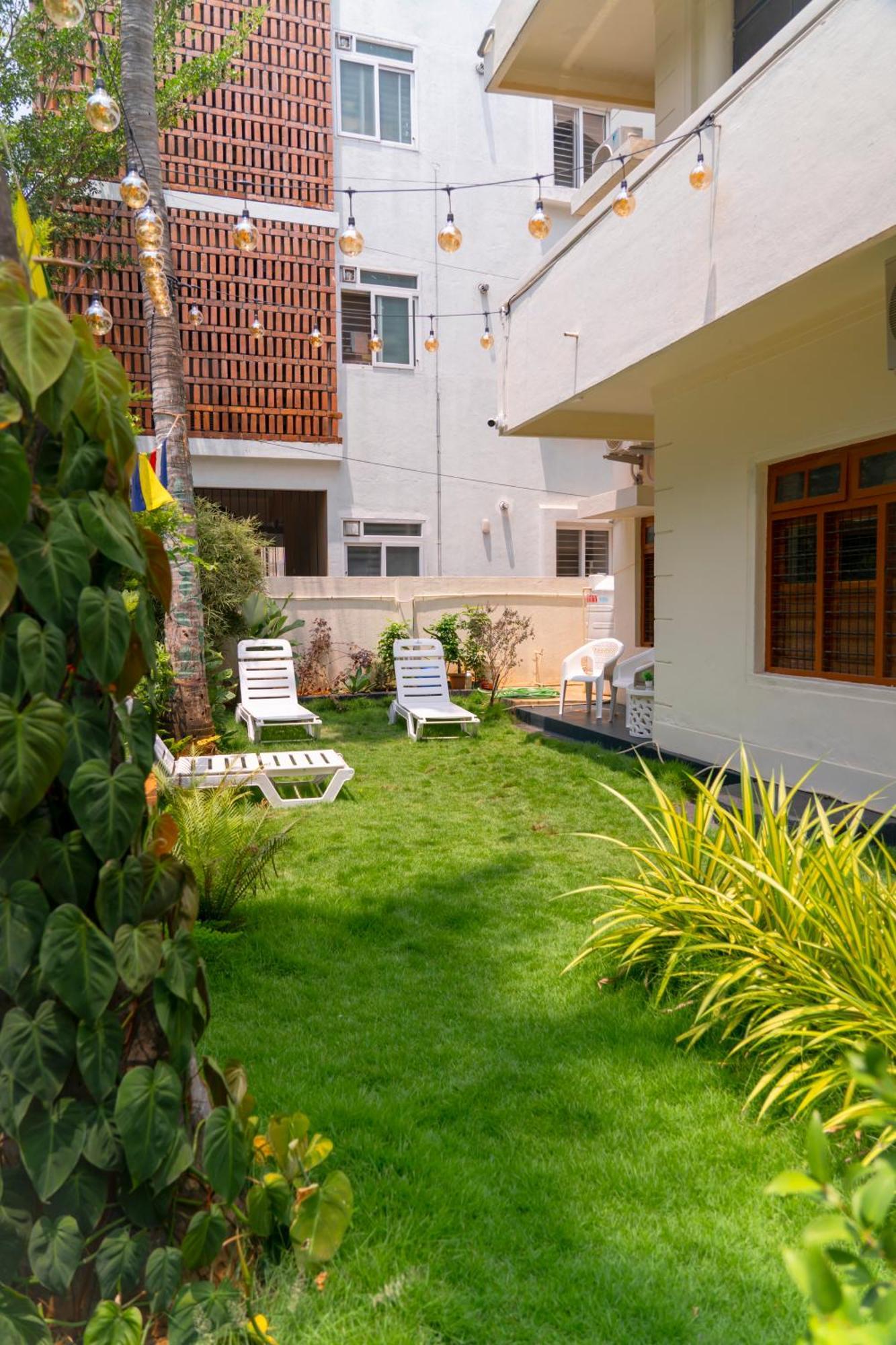 Auberge de jeunesse Leo Vishroam à Mysore Extérieur photo