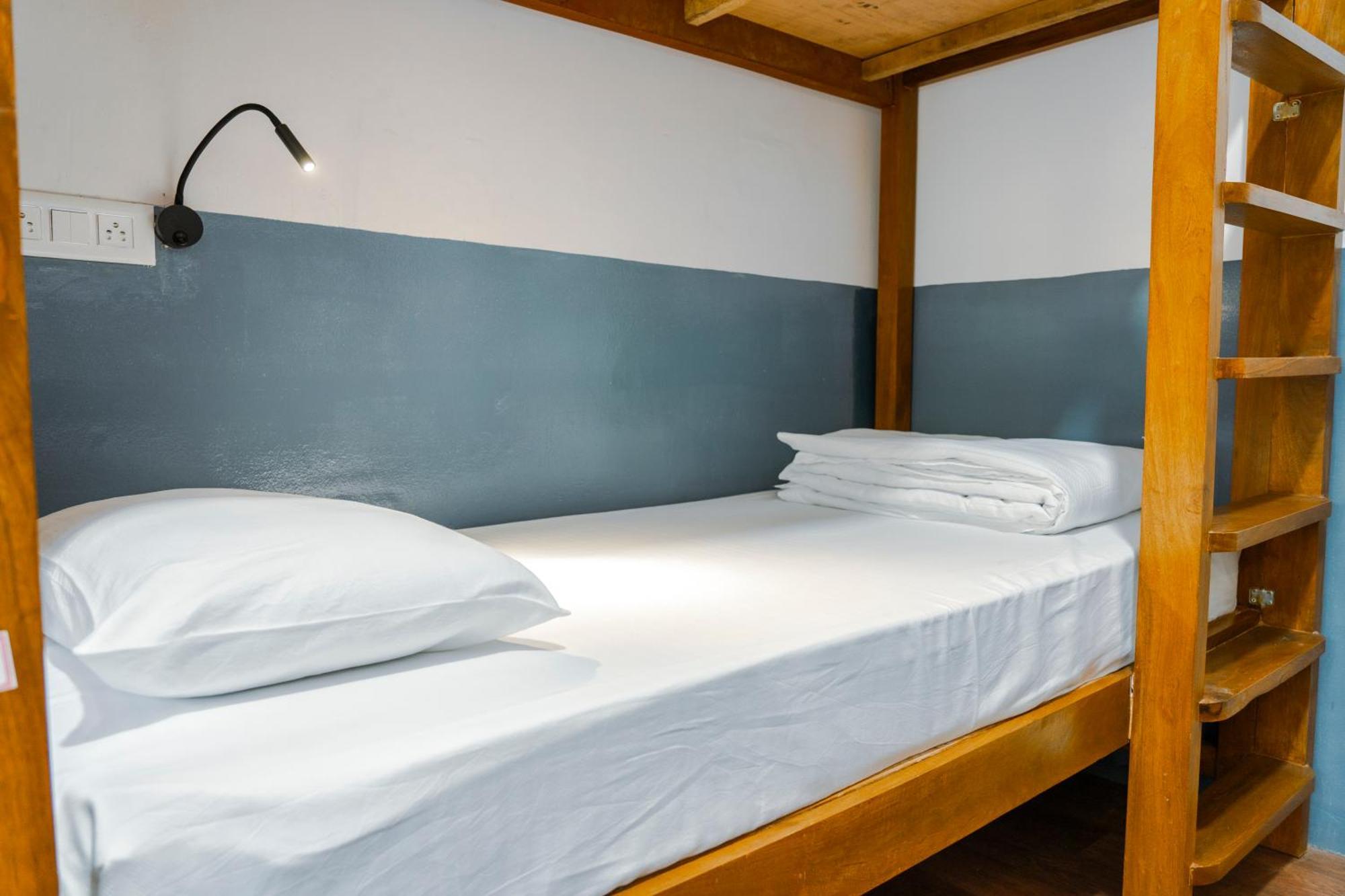 Auberge de jeunesse Leo Vishroam à Mysore Extérieur photo